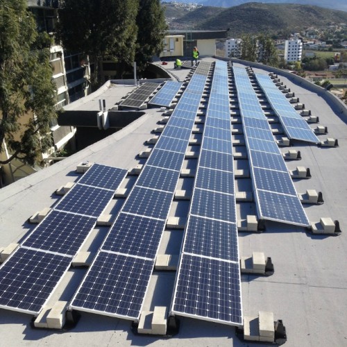 Op het dak gemonteerde ballast-zonneconstructie