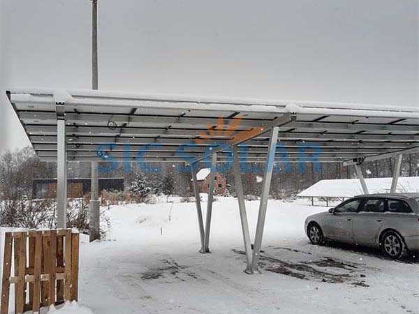 30KW zonne-carport in Bulgarije