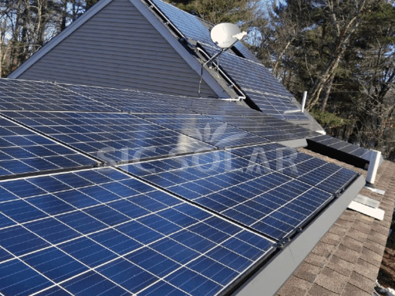 30KW zonnepanelen op keramisch dak in Singapore
