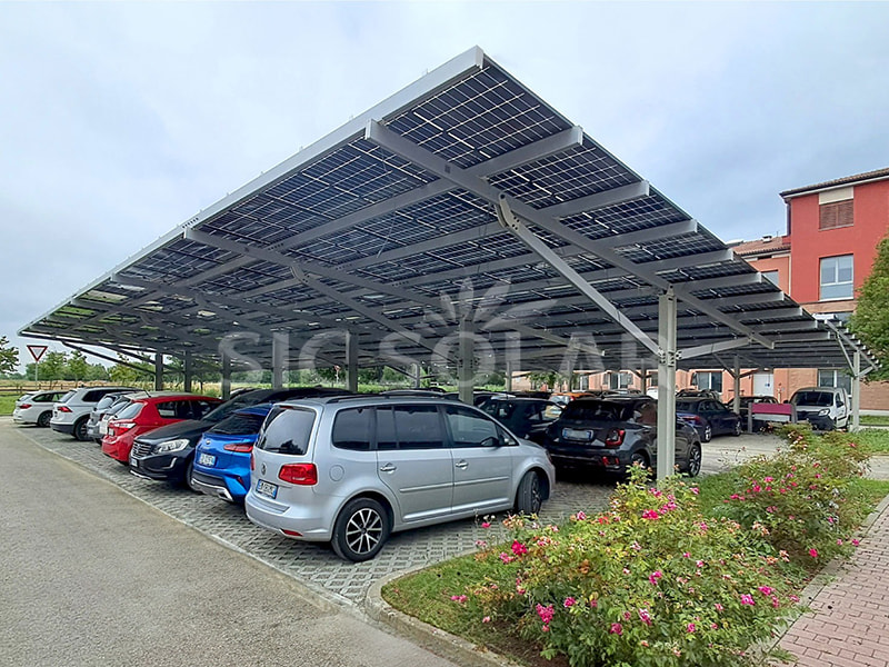 100KW stalen carport grondzonnepaneelsysteem in Finland
