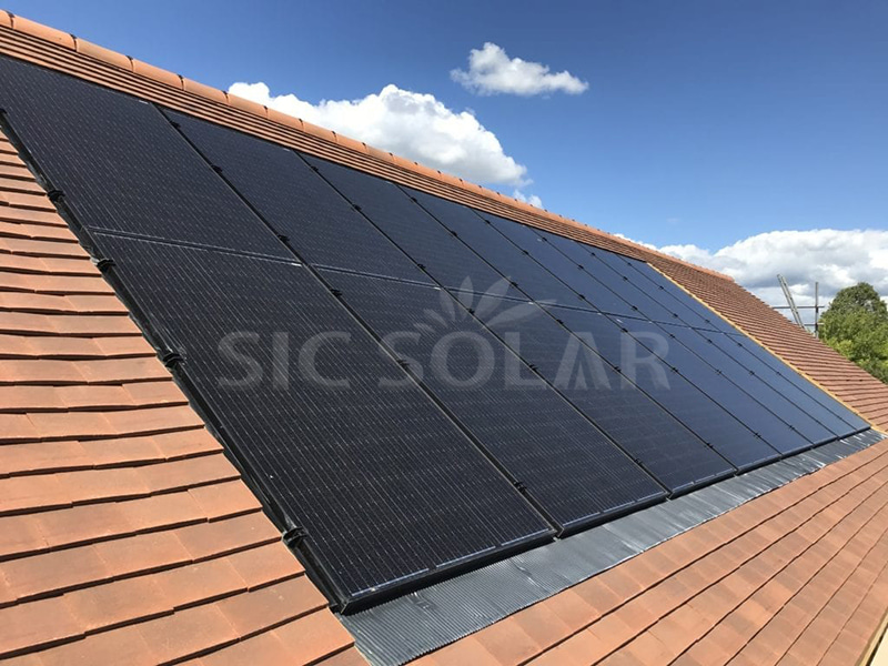 10KW-zonnepaneelmontagesysteem voor dakpannen in Tsjechië