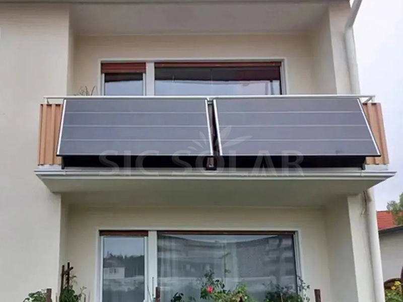 2KW Balcony Solar Panel Bracket In Germany