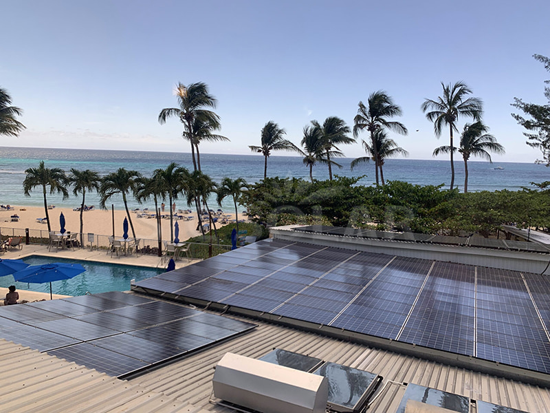 30 kW zonnepaneel met trapeziumvormige metalen dakmontage in de Filipijnen