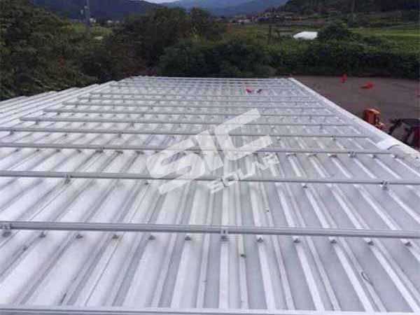 2MW L voet voor metalen dakproject | Sic-solar.com